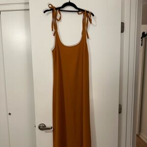 Lulus XS dark gold dress